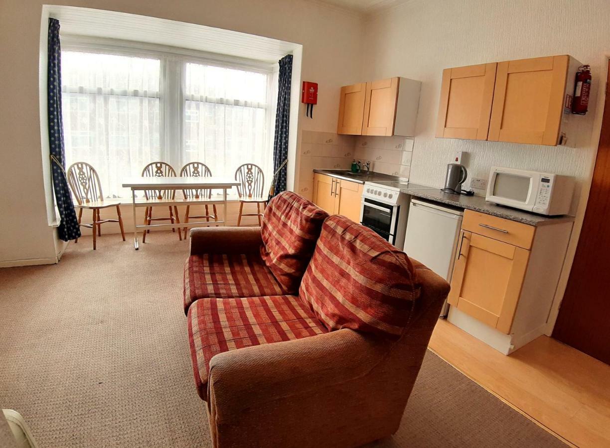 Rosemede Holiday Flats Blackpool Exterior photo